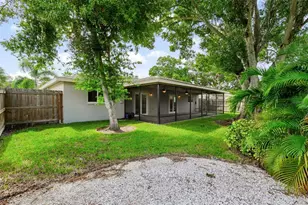 744 Green Valley Rd, Palm Harbor, FL 34683 - Photo 35