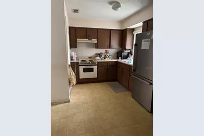 1615 Blossom Circle E, Lakeland, FL 33805 - Photo 3