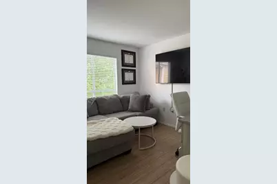 115 112th Avenue NE #709, Saint Petersburg, FL 33716 - Photo 5