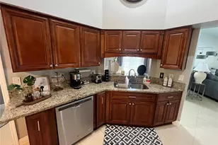 12005 Misty Brook Ct, Tampa, FL 33635 - Photo 15