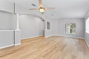 19009 Fishermans Bend Dr, Lutz, FL 33558 - Photo 11