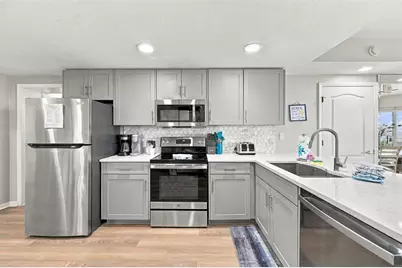12000 Gulf Boulevard #206W-205W, Treasure Island, FL 33706 - Photo 15