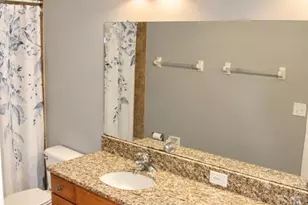 421 Thicket Crest Rd, Seffner, FL 33584 - Photo 17