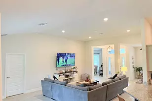 3405 Vivian Rd, North Port, FL 34288 - Photo 9