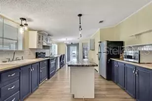 2400 Lemur Dr, Holiday, FL 34690 - Photo 13