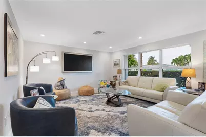 11280 5th Street E, Treasure Island, FL 33706 - Photo 5