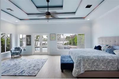 11280 5th Street E, Treasure Island, FL 33706 - Photo 21