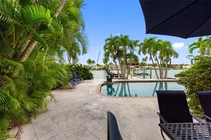 11280 5th St E, Treasure Island, FL 33706 - Photo 39