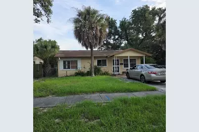2120 10th Street S, Saint Petersburg, FL 33705 - Photo 5