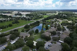 36100 Lake Chase Blvd, Zephyrhills, FL 33541 - Photo 21