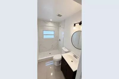 7518 Blossom Avenue, Tampa, FL 33614 - Photo 87