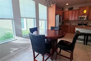 6015 Churchside Dr, Lithia, FL 33547 - Photo 7