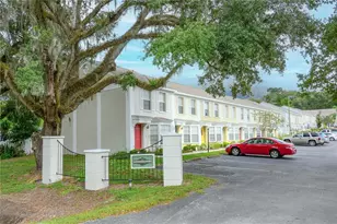 37308 Embassy Pk Ln, Dade City, FL 33525 - Photo 25