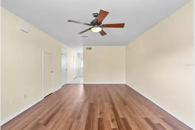 37308 Embassy Park Lane #2, Dade City, FL 33525 - Photo 3