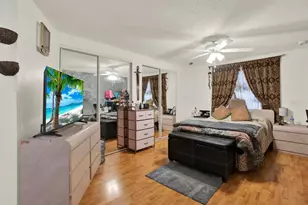 9309 Ashfield Ct, Tampa, FL 33615 - Photo 9