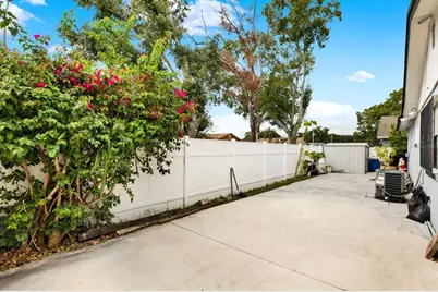 9309 Ashfield Court, Tampa, FL 33615 - Photo 23