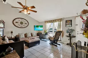9309 Ashfield Ct, Tampa, FL 33615 - Photo 5