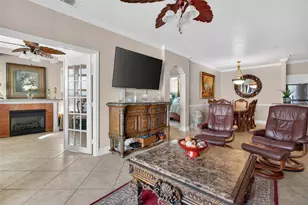 2755 Via Capri, Clearwater, FL 33764 - Photo 11