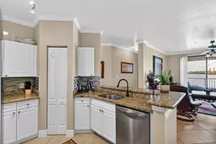 2755 Via Capri, Clearwater, FL 33764 - Photo 15