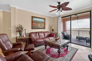 2755 Via Capri, Clearwater, FL 33764 - Photo 7