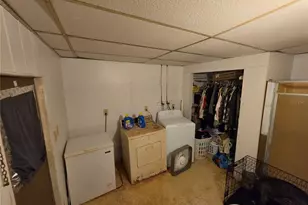 37629 March Ln, Zephyrhills, FL 33541 - Photo 9