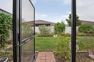 10648 Heron Hideaway Loop, Land O Lakes, FL 34638 - Photo 9