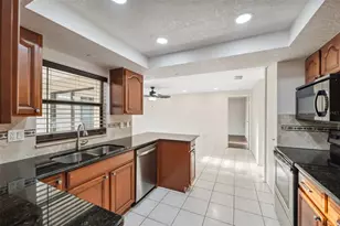 2141 Brent Pl, Palm Harbor, FL 34683 - Photo 21