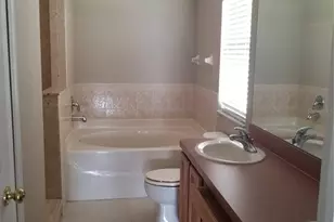 27846 Breakers Dr, Wesley Chapel, FL 33544 - Photo 19