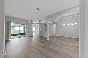 9310 Mangrove Ct, Tampa, FL 33647 - Photo 23