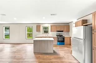 4235 Linda Dr Dr, Wesley Chapel, FL 33543 - Photo 9