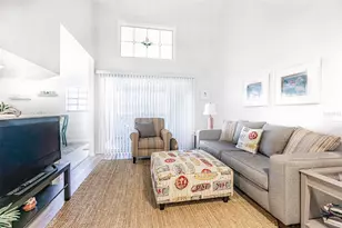 6907 Stonesthrow Cir N, Saint Petersburg, FL 33710 - Photo 5