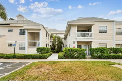 6907 Stones Throw Circle N #2203, Saint Petersburg, FL 33710 - Photo 1