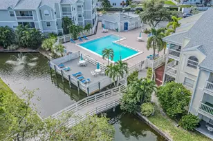 6907 Stonesthrow Cir N, Saint Petersburg, FL 33710 - Photo 27