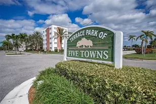 7951 58th Ave N, Saint Petersburg, FL 33709 - Photo 33