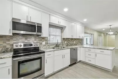 3938 Versailles Drive, Tampa, FL 33634 - Photo 23