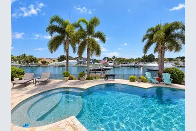707 Snug Island, Clearwater Beach, FL 33767 - Photo 5