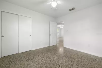 12113 N Edison Avenue, Tampa, FL 33612 - Photo 13