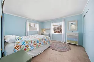 2330 Canal Dr, Bradenton, FL 34207 - Photo 15