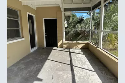 10722 53rd Avenue N, Saint Petersburg, FL 33708 - Photo 3