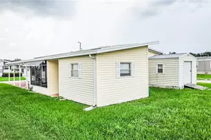 5716 Pawnee St, Zephyrhills, FL 33542 - Photo 3