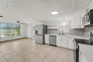 7922 Lilac Dr, Port Richey, FL 34668 - Photo 11
