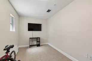 650 Siren Wind Ln, Clearwater, FL 33756 - Photo 9
