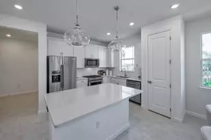 1575 Tavira Pl, Englewood, FL 34223 - Photo 11