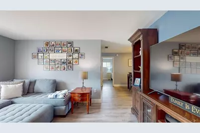 3075 Rosery Road NE, Largo, FL 33771 - Photo 15