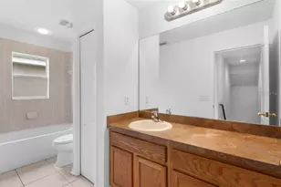 10313 Avelar Ridge Dr, Riverview, FL 33578 - Photo 25