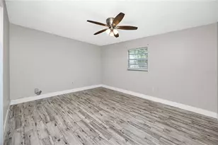 4624 Wisteria Dr, Zephyrhills, FL 33542 - Photo 21