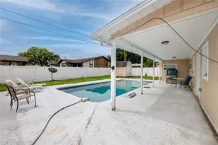 4624 Wisteria Dr, Zephyrhills, FL 33542 - Photo 33