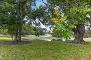 6176 Chesham Dr, New Port Richey, FL 34653 - Photo 37