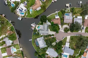 4785 Butterfly Pl NE, Saint Petersburg, FL 33703 - Photo 41