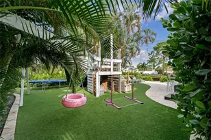 4785 Butterfly Pl NE, Saint Petersburg, FL 33703 - Photo 29